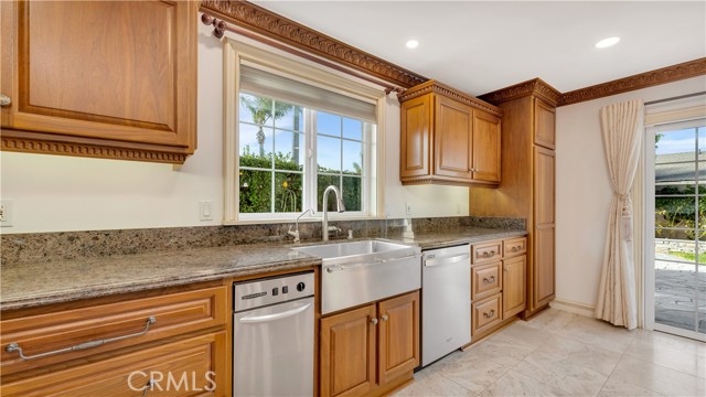 Detail Gallery Image 13 of 50 For 10915 El Coco Cir, Fountain Valley,  CA 92708 - 4 Beds | 2 Baths