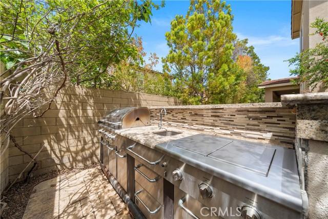 228 Wicker, Irvine CA: https://media.crmls.org/medias/dc9fc1ba-ac0a-4fc2-86c8-6a8932ea792f.jpg