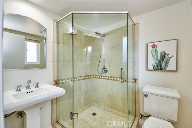 3015 Carolwood Lane, Torrance CA: https://media.crmls.org/medias/dca01078-d733-4c1b-a4a8-190b1c82fc4b.jpg