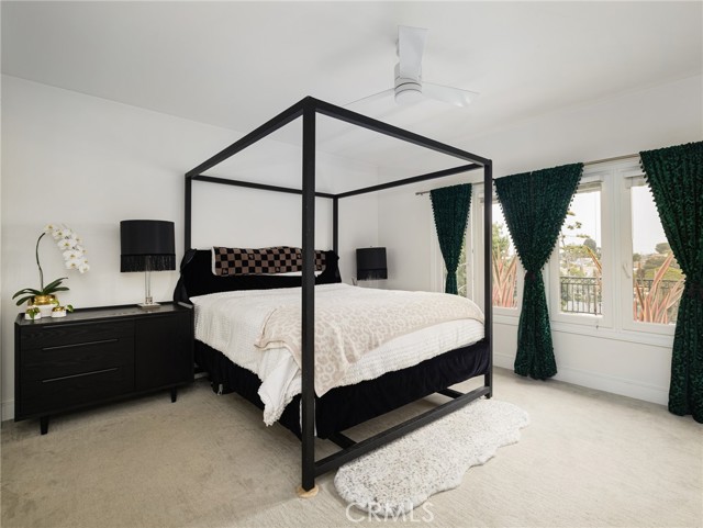 Detail Gallery Image 17 of 33 For 360 Hillcrest Street, El Segundo,  CA 90245 - 4 Beds | 4 Baths