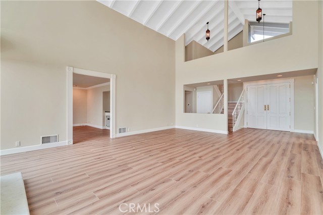 28927 Doverridge Drive, Rancho Palos Verdes CA: https://media.crmls.org/medias/dca24b74-088f-4c05-b14e-2869c6965fe1.jpg
