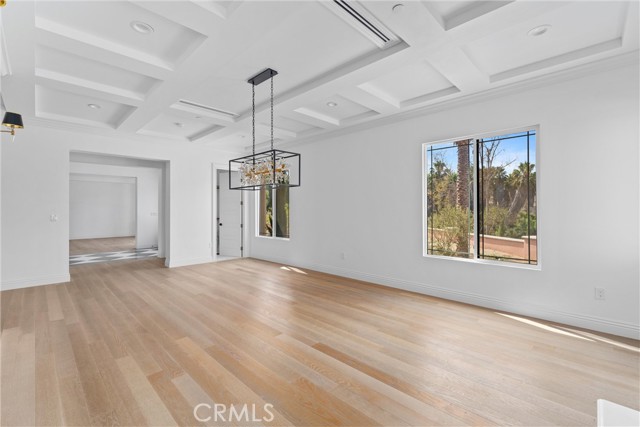 Detail Gallery Image 19 of 74 For 17190 Small Canyon Ln, Riverside,  CA 92506 - 6 Beds | 6/1 Baths