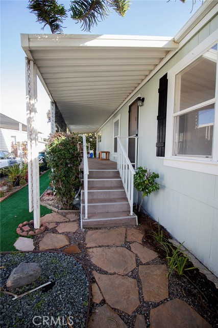 Detail Gallery Image 4 of 25 For 1701 S Thornburg #40,  Santa Maria,  CA 93458 - 2 Beds | 2 Baths