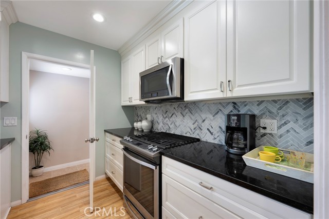 Image 5 of 63 For 1519 Victoria