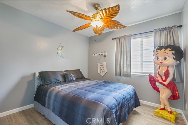 2951 S Plainfield Place, Ontario CA: https://media.crmls.org/medias/dca374b7-d7eb-44e2-a529-ee7abc8faebd.jpg