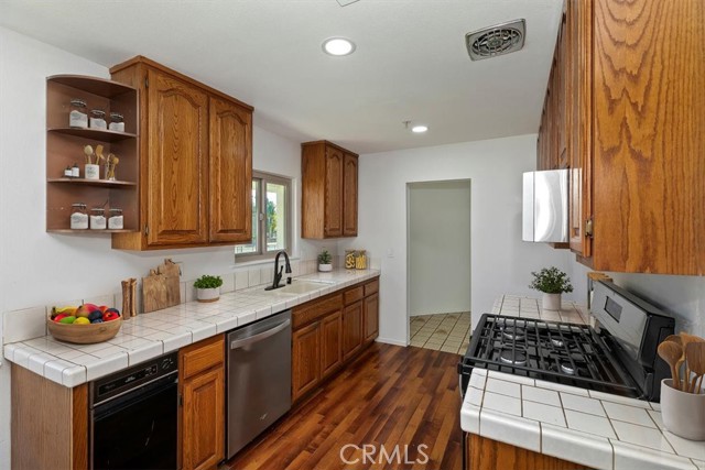 Detail Gallery Image 29 of 74 For 7150 Clydesdale, Highland,  CA 92346 - 4 Beds | 3 Baths