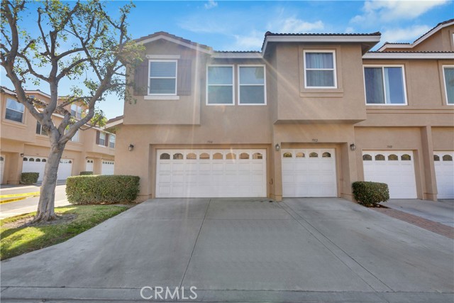 7912 E Monte Carlo Avenue, Anaheim Hills CA: https://media.crmls.org/medias/dca4ad05-0665-44ab-8c25-fb91370de5a2.jpg