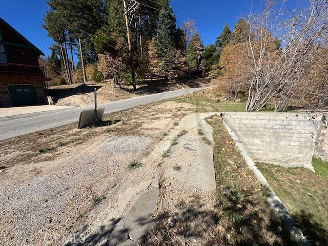 Detail Gallery Image 18 of 31 For 2379 Chicago Dr, Running Springs,  CA 92382 - – Beds | – Baths