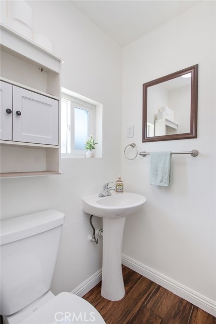 235 E Central Avenue, Monrovia CA: https://media.crmls.org/medias/dca51190-a221-4480-afd5-d0a26030a690.jpg