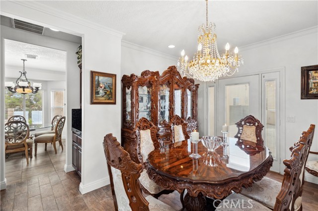13985 Evergreen Lane, Victorville CA: https://media.crmls.org/medias/dca51848-cfca-4b30-b219-0c0f1ebb6dc3.jpg