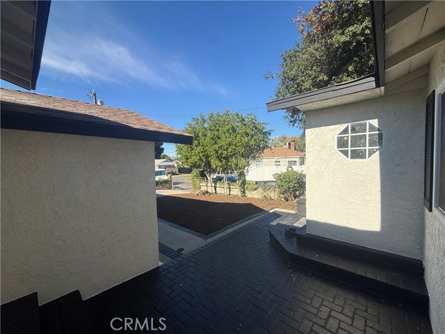 Detail Gallery Image 16 of 52 For 10358 Eldora Ave, Sunland,  CA 91040 - 2 Beds | 2 Baths