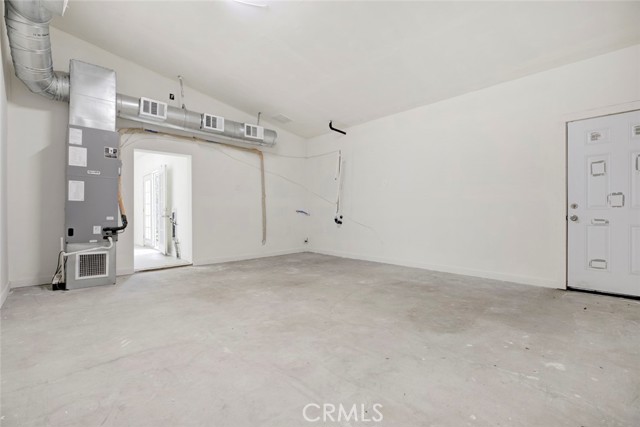 Detail Gallery Image 43 of 55 For 6648 Gaviota Ave, Lake Balboa,  CA 91406 - 4 Beds | 4 Baths