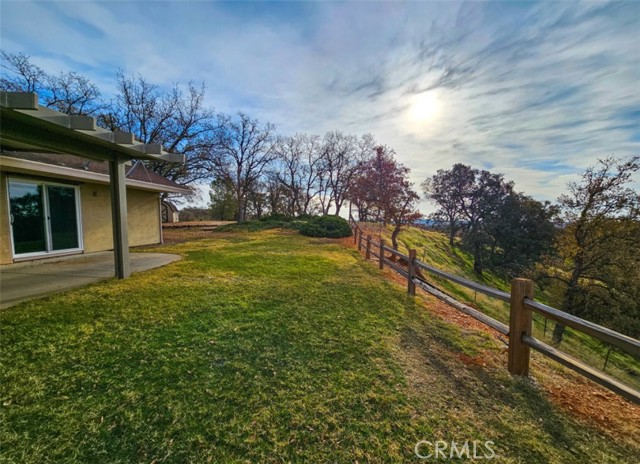 19035 Bonita Road, Red Bluff CA: https://media.crmls.org/medias/dca58488-2e02-4237-9256-ffe5cb63bea5.jpg