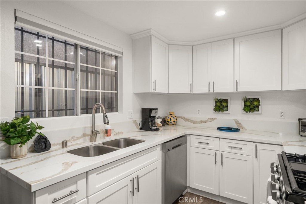 MLS #DW25269749 image #7