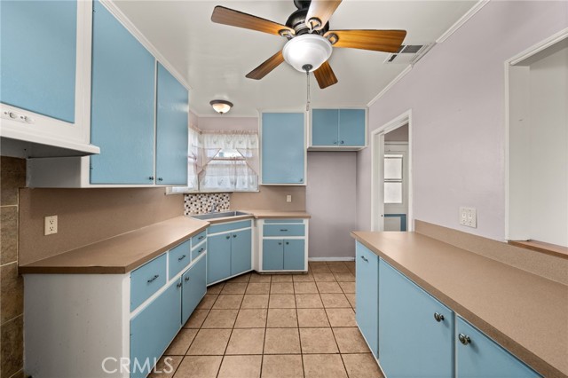 10917 Montecito Drive, El Monte CA: https://media.crmls.org/medias/dca5eeaf-08d9-4284-b0ae-c27bddcdbcea.jpg