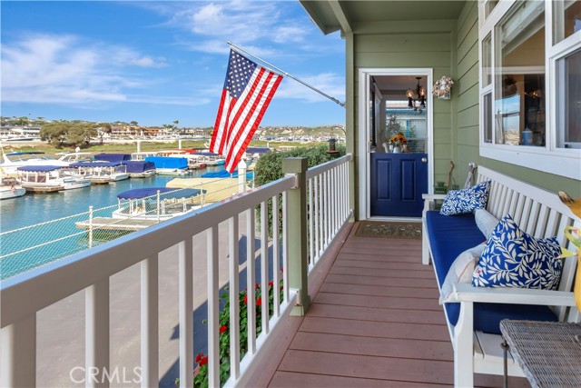 Detail Gallery Image 5 of 53 For 40 Saratoga, Newport Beach,  CA 92660 - 3 Beds | 2/1 Baths