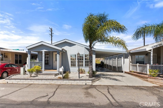 26311 Jackson Avenue, Murrieta CA: https://media.crmls.org/medias/dca6d315-dffb-4bc2-ba8f-9ccafd5a640c.jpg