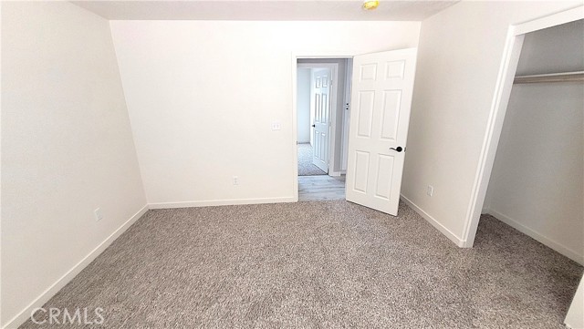 21109 Sioux Road, Apple Valley CA: https://media.crmls.org/medias/dca733e7-aa46-4da6-a286-a919674a95b6.jpg