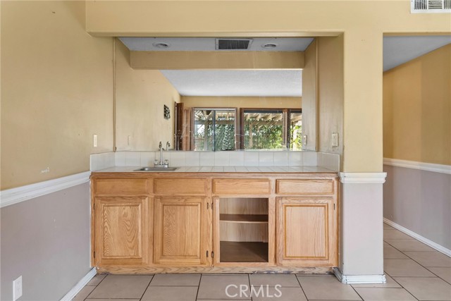 Detail Gallery Image 13 of 36 For 13083 Pepperbush Dr, Moreno Valley,  CA 92553 - 4 Beds | 2/1 Baths