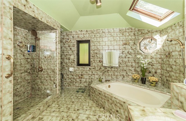 Detail Gallery Image 23 of 50 For 7355 N Pacific Ave, Fresno,  CA 93711 - 4 Beds | 3 Baths