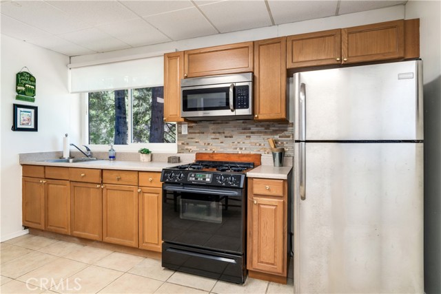 Detail Gallery Image 21 of 33 For 6031 Tripp Ln, Angelus Oaks,  CA 92305 - 4 Beds | 3/1 Baths