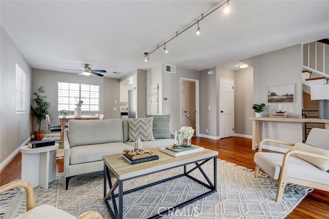 Front Image Thumbnail for CRSB26026261