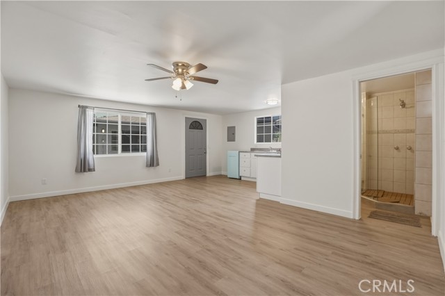 Detail Gallery Image 21 of 37 For 6527 Buffalo, Van Nuys,  CA 91401 - 3 Beds | 2 Baths