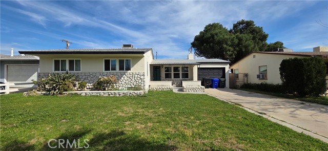 Detail Gallery Image 2 of 6 For 6821 Elmwood, San Bernardino,  CA 92404 - 3 Beds | 2 Baths