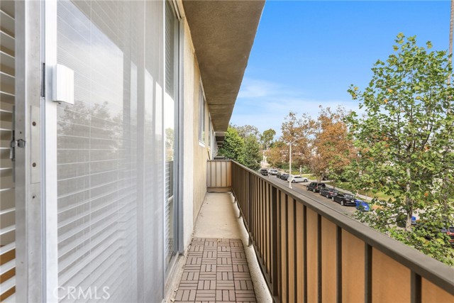 Detail Gallery Image 21 of 22 For 525 N Sycamore Ave #330,  Los Angeles,  CA 90036 - 1 Beds | 1 Baths