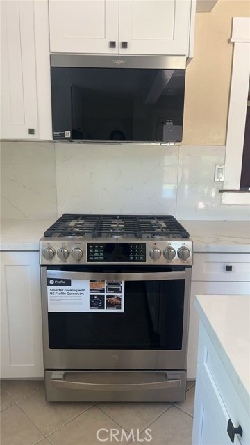 1961 Navarro Avenue, Pasadena CA: https://media.crmls.org/medias/dcaaf5f0-7145-451a-a042-62ee432f81df.jpg