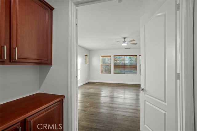 Detail Gallery Image 22 of 46 For 12 via De La Valle, Lake Elsinore,  CA 92532 - 5 Beds | 3 Baths