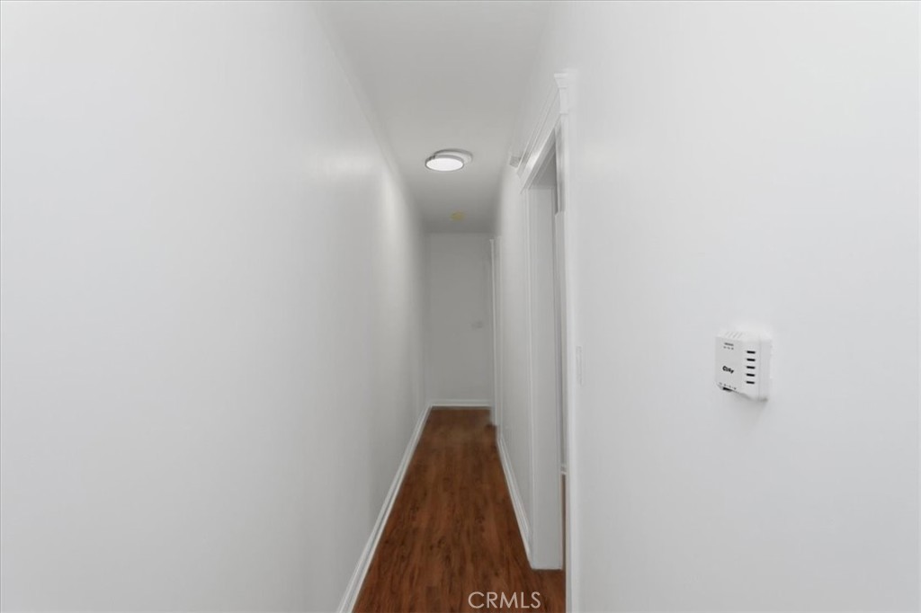 https://media.crmls.org/medias/dcae4b3c-311e-4b91-ae81-81af3e9b5747.jpg?preset=X-Large