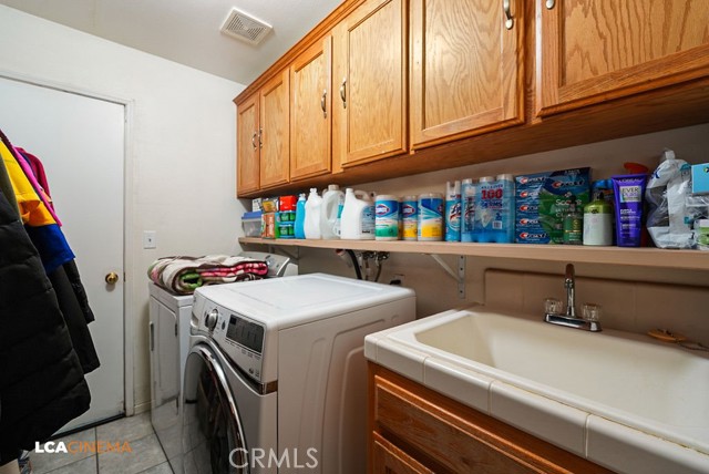 Detail Gallery Image 10 of 21 For 2209 Ruffino Ct., Delano,  CA 93215 - 4 Beds | 3 Baths