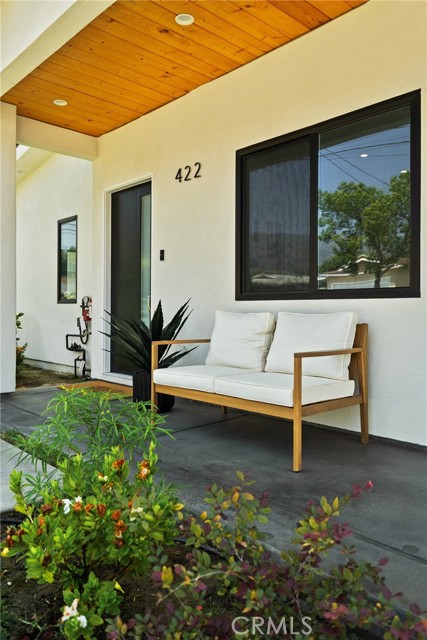 Detail Gallery Image 2 of 29 For 422 Almond Ave, Monrovia,  CA 91016 - 5 Beds | 4 Baths