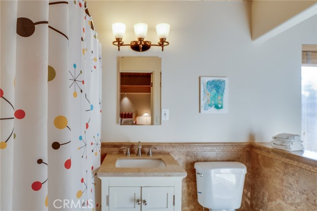 Detail Gallery Image 32 of 69 For 576 E Desert Holly Cir, Palm Springs,  CA 92262 - 3 Beds | 2 Baths