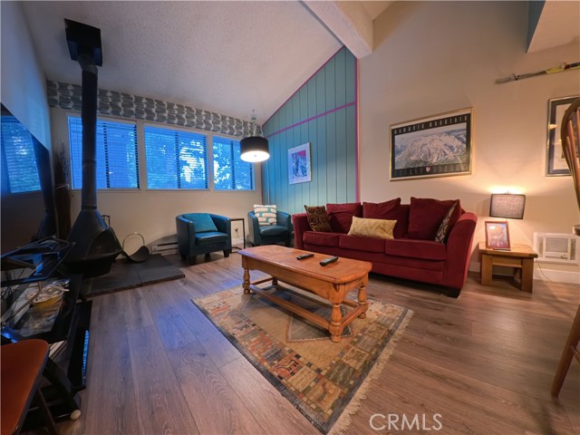 Detail Gallery Image 9 of 52 For 3253 Meridian #264,  Mammoth Lakes,  CA 93546 - 1 Beds | 1 Baths