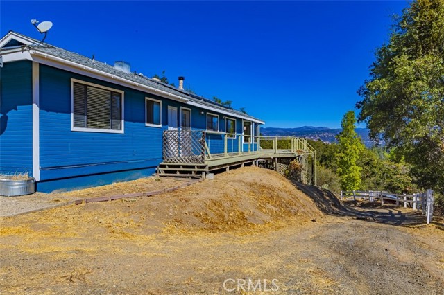 Detail Gallery Image 4 of 73 For 49756 Stillmeadow Ln, Oakhurst,  CA 93644 - 3 Beds | 2 Baths