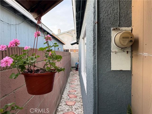 Detail Gallery Image 15 of 25 For 1454 E 215th St, Carson,  CA 90745 - 2 Beds | 1 Baths