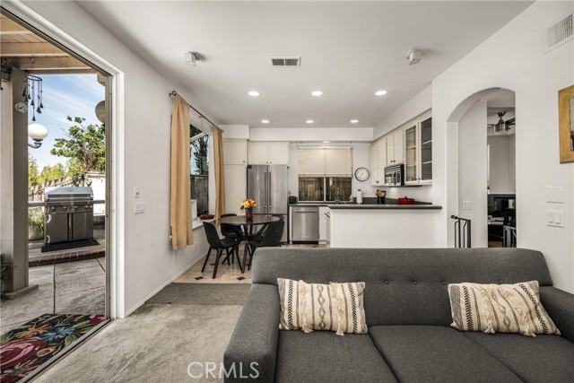 Detail Gallery Image 18 of 64 For 993 S Dylan Way, Anaheim Hills,  CA 92808 - 3 Beds | 2/1 Baths