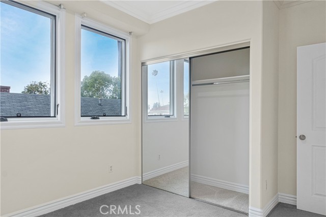 66 N Allen Avenue, Pasadena CA: https://media.crmls.org/medias/dcb18dc4-fd0d-428a-ad57-3cf956cce82f.jpg