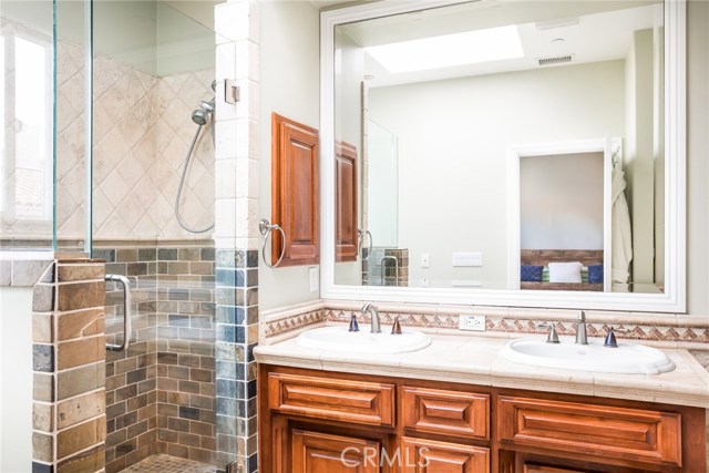 2411 Carnegie Lane, Redondo Beach, California 90278, 4 Bedrooms Bedrooms, ,3 BathroomsBathrooms,Residential,Sold,Carnegie,SB17036345