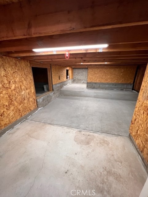 Huge 3 room storage space under the house