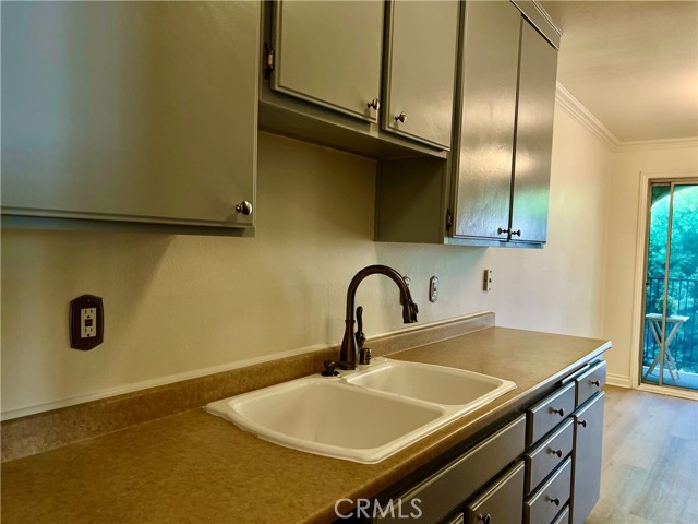 Detail Gallery Image 11 of 42 For 3010 Montrose #33,  La Crescenta,  CA 91214 - 1 Beds | 1 Baths