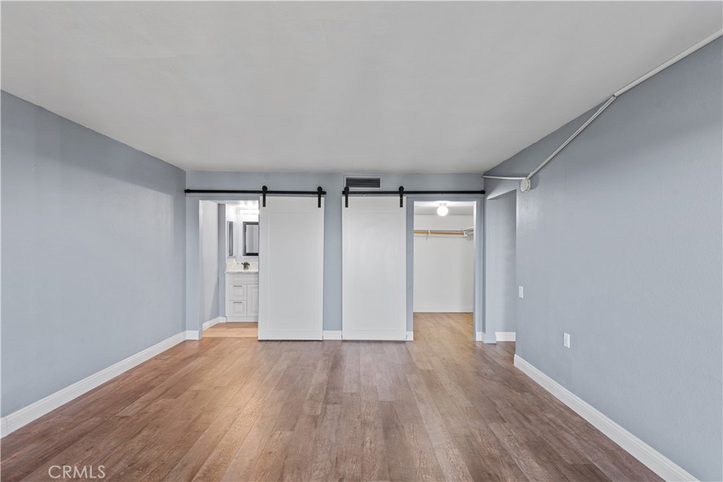 MLS #OC25156673 image #22