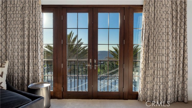 Image 14 of 69 For 2 Thomas Road