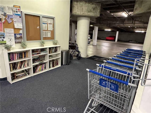 2999 E Ocean Blvd, Long Beach CA: https://media.crmls.org/medias/dcb4789f-d37d-485c-81f8-4d437e57e31b.jpg