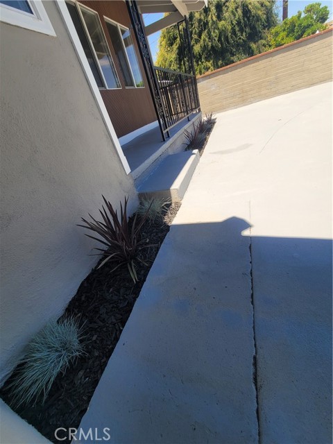 Detail Gallery Image 18 of 21 For 8339 Manzanar Ave, Pico Rivera,  CA 90660 - 3 Beds | 2 Baths