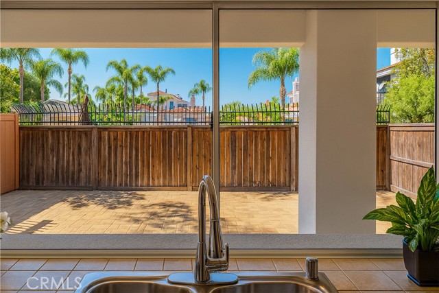 24982 La Pantera, Laguna Niguel CA: https://media.crmls.org/medias/dcb5a87c-052e-43f7-a424-6c9a02b31dc9.jpg