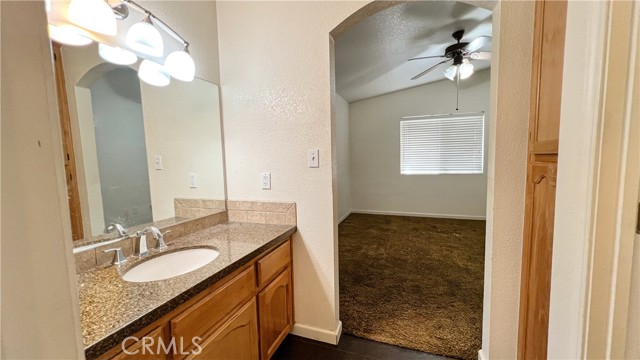 Detail Gallery Image 19 of 31 For 4509 Kaytlain Ave, Bakersfield,  CA 93313 - 3 Beds | 2 Baths