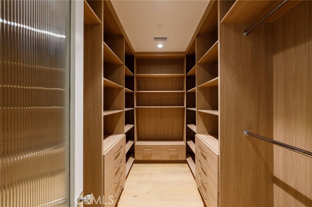 Image 31 of 45 For 1709 23rd Street